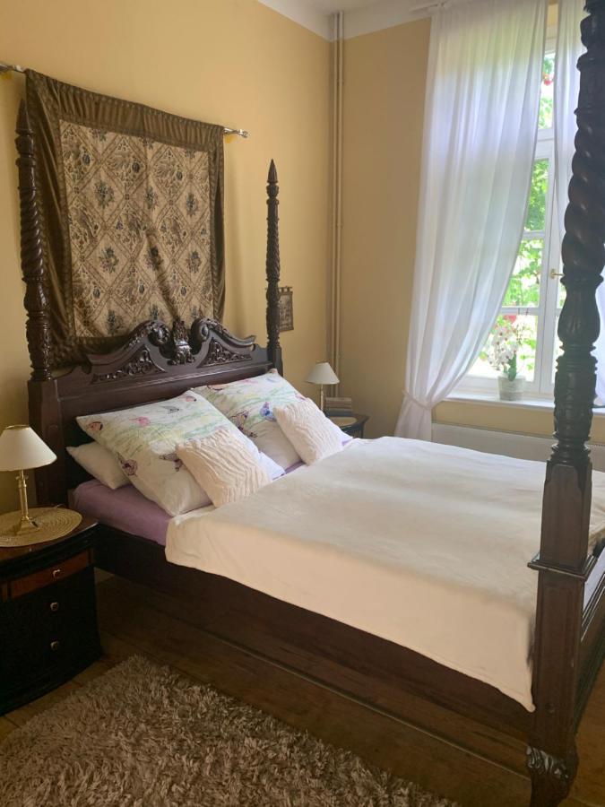 Appartement Gutshaus Schwarzenhof à Dargun Extérieur photo