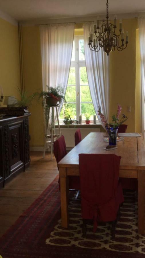 Appartement Gutshaus Schwarzenhof à Dargun Extérieur photo